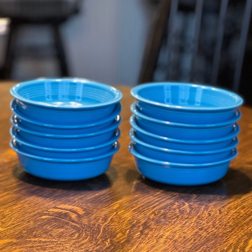 1-Vintage, 16 Oz., Fiestaware Bowl with Raised Concentric Ring Pattern. GMC